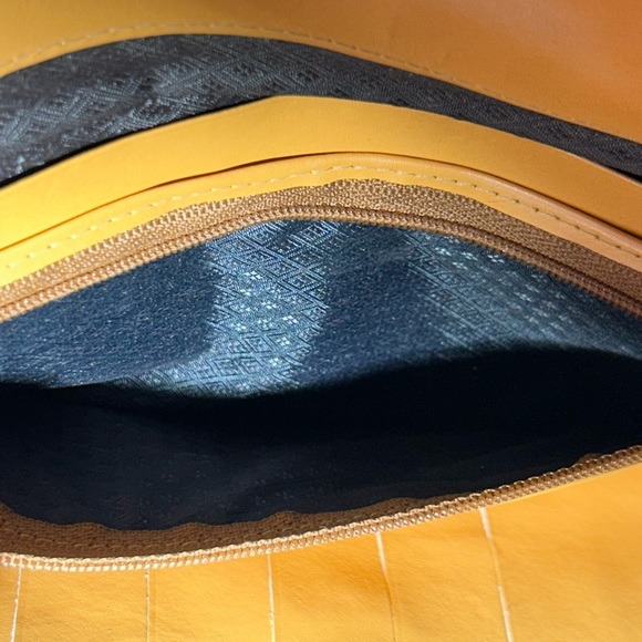 MCM Trifold Leather Cognac Long Wallet 7.5” x 4” EUC - Picture 7 of 14